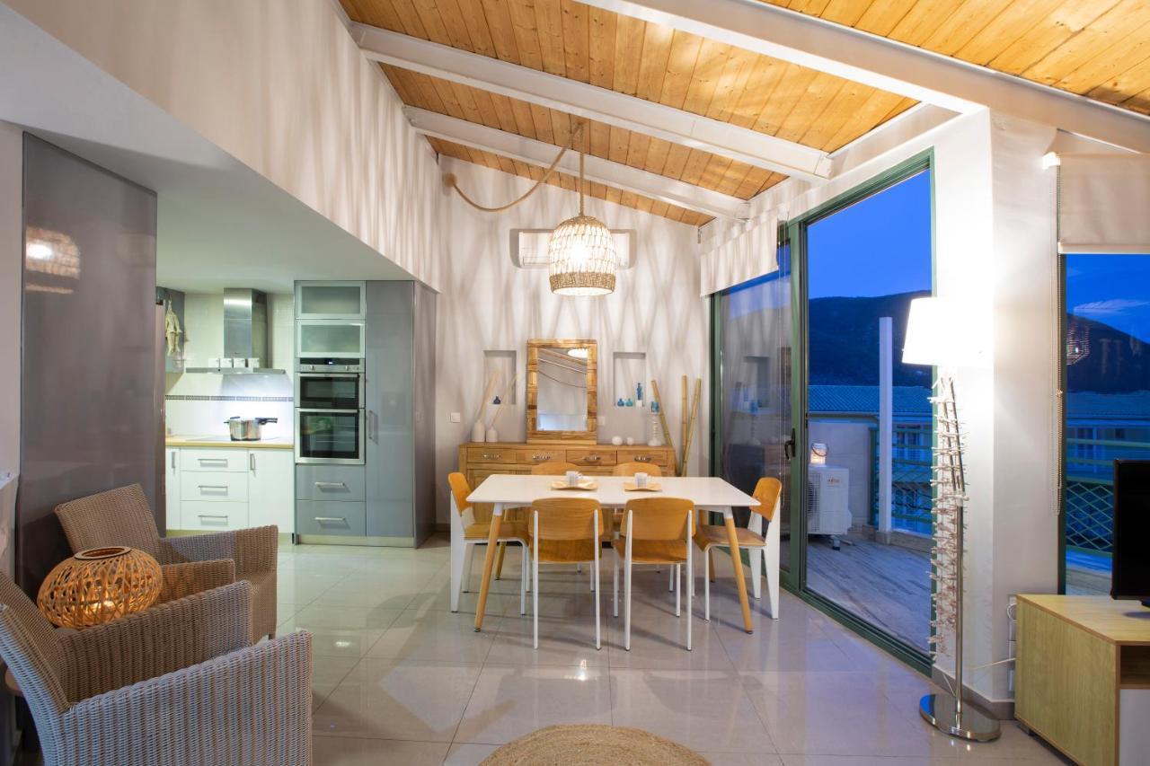 Skai Two Floor Apartment Vasiliki  Luaran gambar